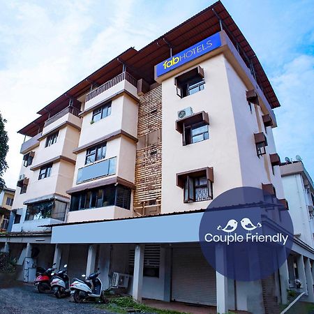 Fabhotel Comfort Stays - Nr Miramar Beach Panaji Extérieur photo